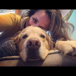 Meet your Posher, Jes